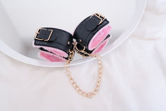 純色|純愛奴 BDSM情趣手銬|雞排妹鄭家純情趣用品